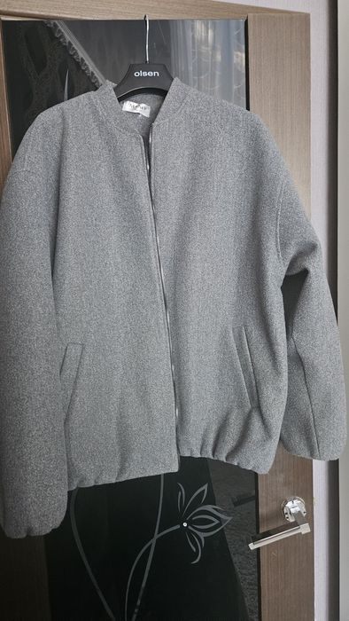 Пальто бомбер женское