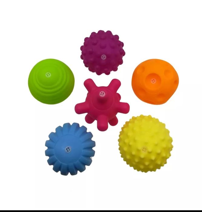 Сензорни топки за бебе