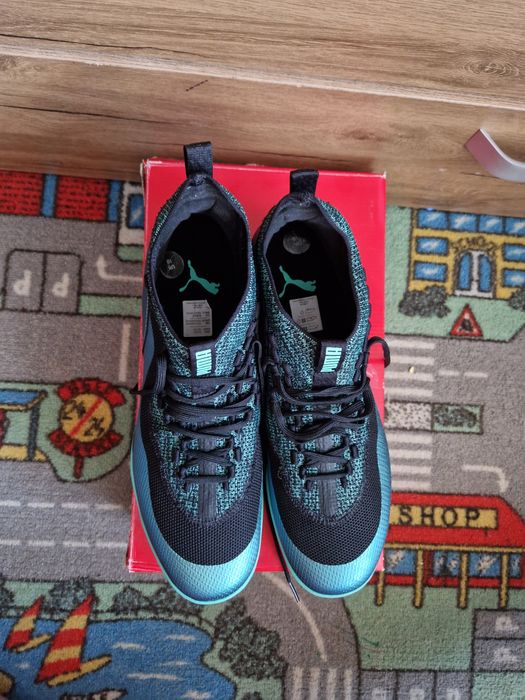 Adidasi Puma , mărimea 44