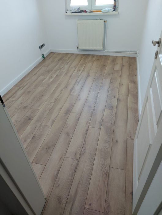 Montez parchet Laminat/ Mobilă