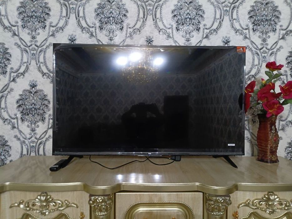 Tcl 43lik 4k smart televizor