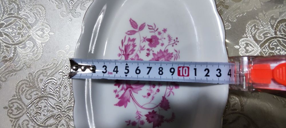 Продается ляган и два маленких фарфор ГДР