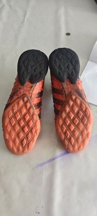 Adidas predator сороконожки