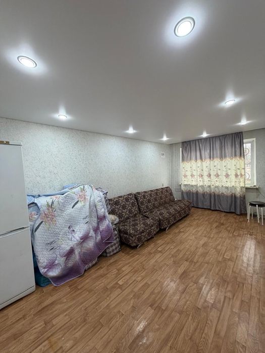 Продается уютная двухкомнатная квартира.