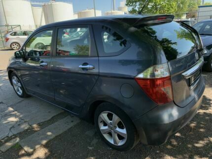 Honda FR-V 1.7 125к.с. на части