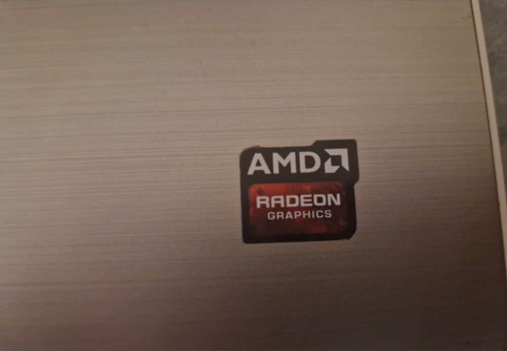 Laptop HP Pavilion AMD A8 / 4GB RAM / 500GB HDD