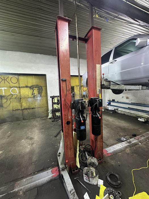 Автоподьемник продам!