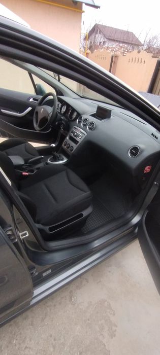 Vand Peugeot 308  1.6i