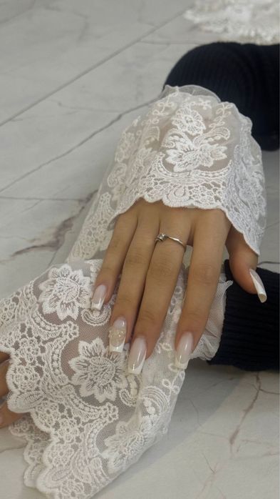 Набор кружевных аксессуаров