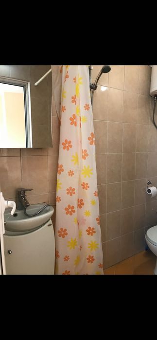 Дава се под наем Едностаен апартамент в Варна, Център - 16 кв.м за 270 € - Снимка #2