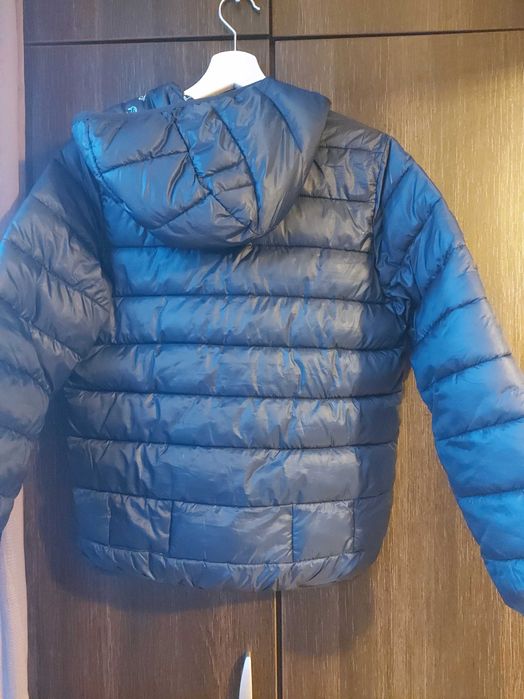 Супер оферта-детски якета тBenetton 10-11 г и CMP-152 см