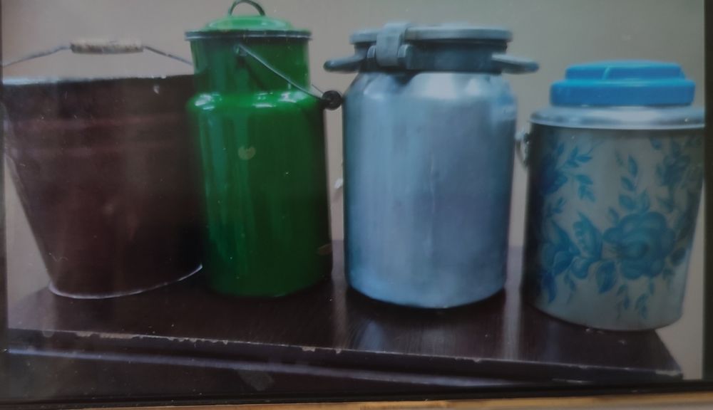 Продам бидон 8л..,флягу 10л.,термос 3л.