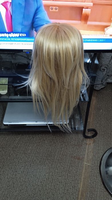 Парик женский блонд