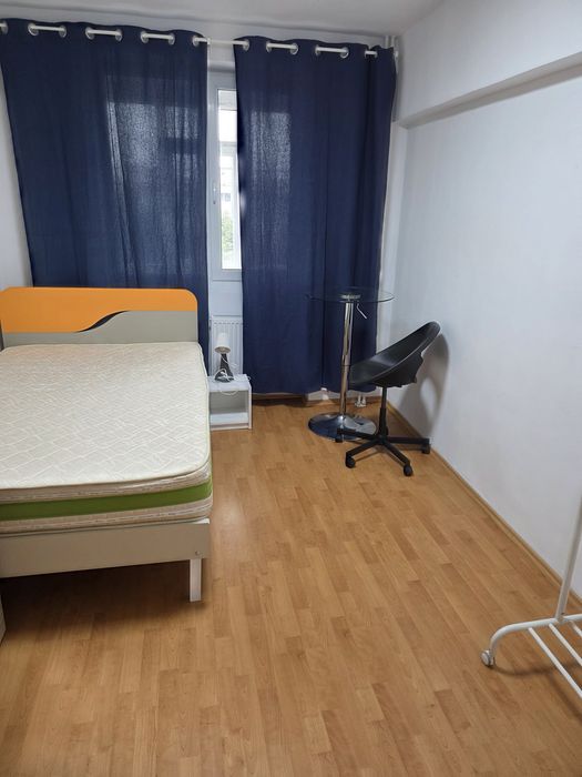 Închiriez apartament 3 camere Sos Giurgiului