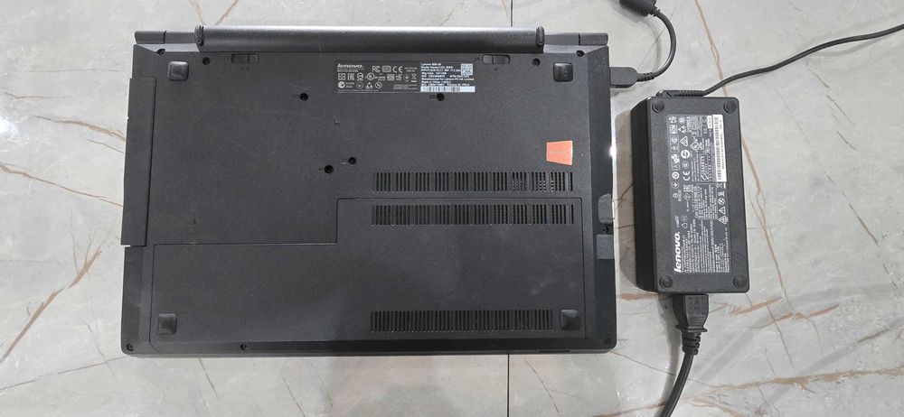 Лаптоп Lenovo B50-30