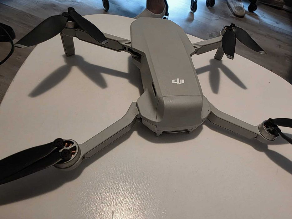 dronă DJI Mavic Mini Fly More Combo 3 baterii, geantă