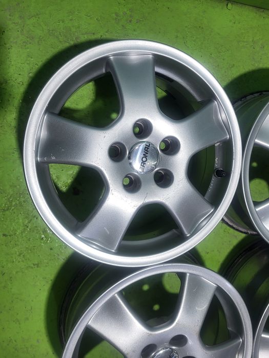 16 5x114.3 Ronal лети джанти 5х114.3 ронал