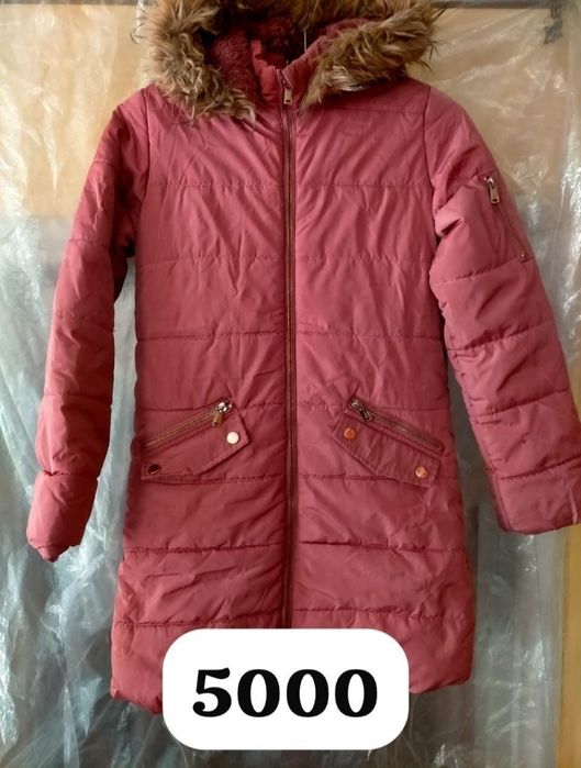 Продам куртки на девочку до 13 лет