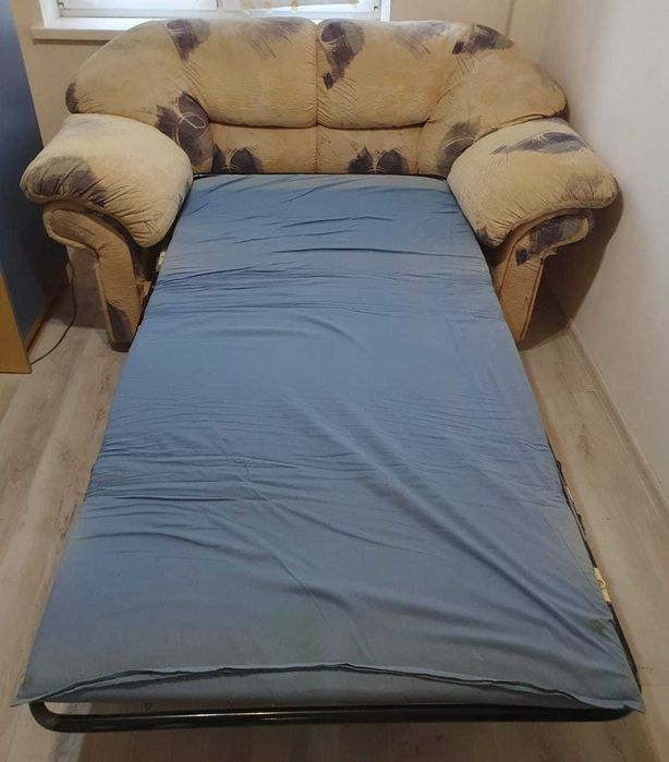 Диван б/у в хорошем состоянии