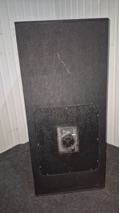 Vând subwoofer BOSE Panaray 502BP