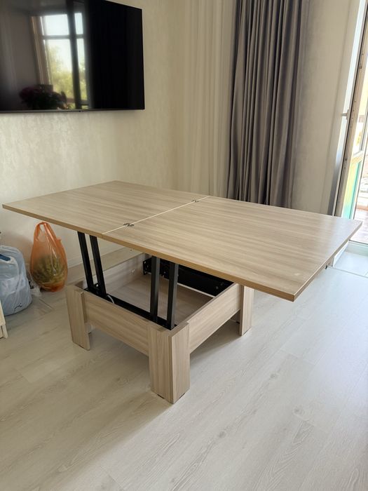 Продам стол раздвижной