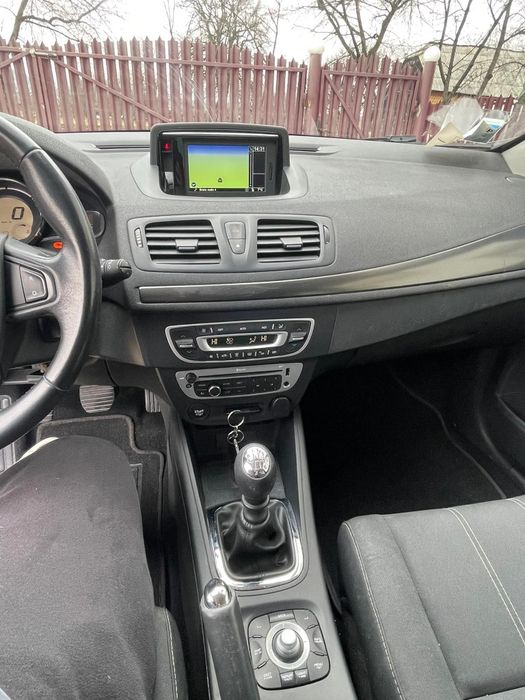 RENAULT Megane 2012 — imagine 2