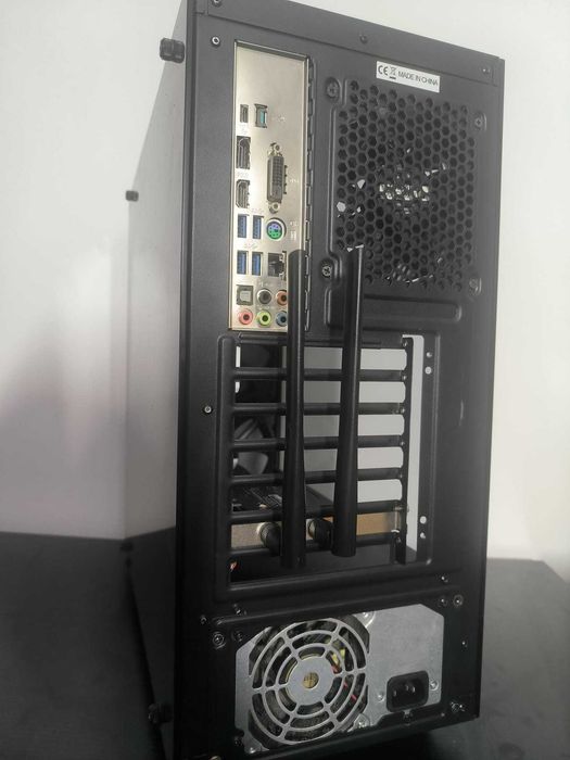 Calculator/PC i7 6700k, ASUS PRIME atx z270-a, H115i Pro