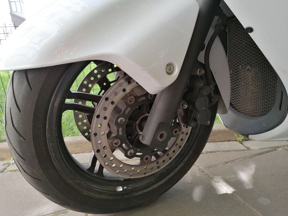 **Suzuki Burgman 650 Executive 2017 – 638 cmc – 47.321 km – stare foarte bună**