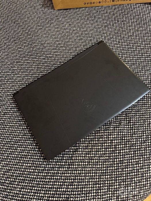 Игровой ноутбук MSI katana 17