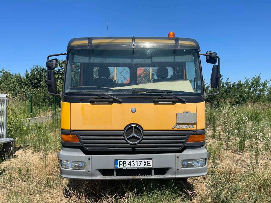 Камион Mercedes-Benz Atego 1218 + кран Palfinger PK 7101