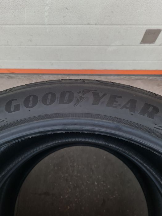 Летни гуми 2 броя GOODYEAR Eagle F1 265 40 R21 дот 0122