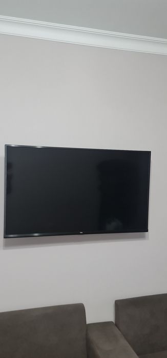 Телевизор + Подарок кронштейн