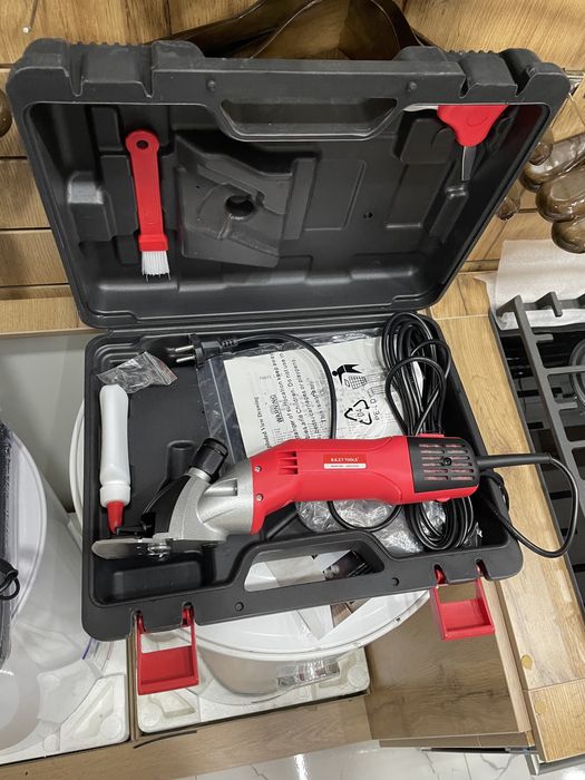 Баранастрижка аппарат мощный качество супер от 950 ватт до 1200 ватт!