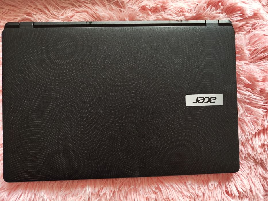 Laptop Acer Aspire E15 - defect