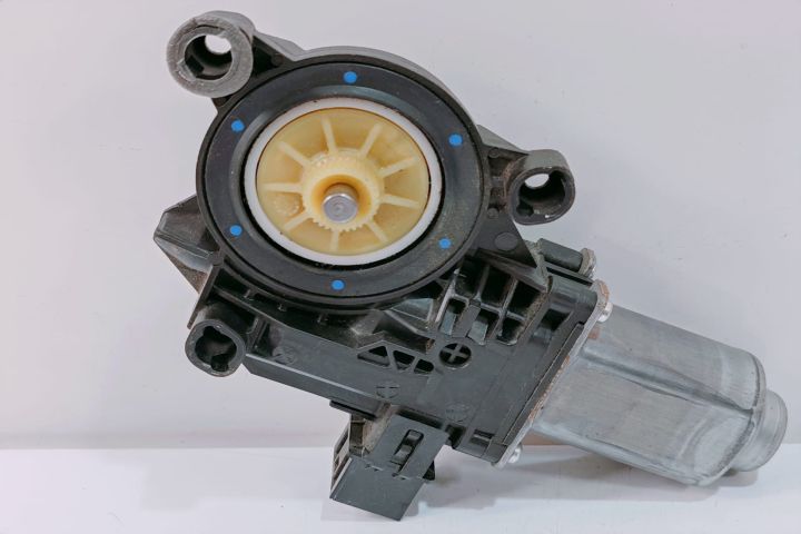 Motoras Macara  Dreapta Fata  6R0959802B Seat Ibiza a 3-a generatie 6