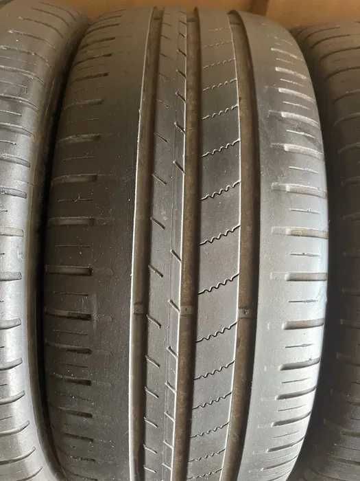 195/45 R16 Goodyear  Efficient Grip