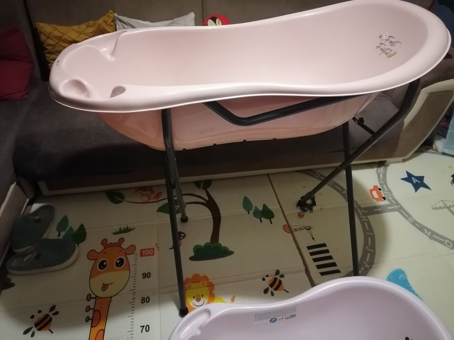 Бебешки вани със стойка