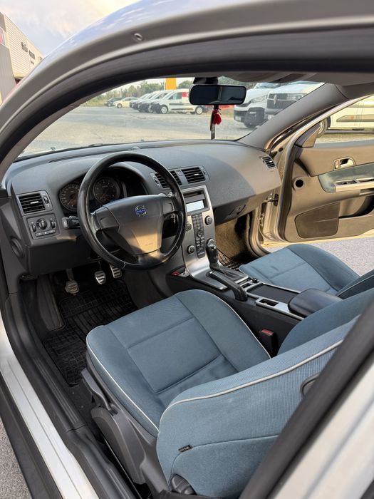 Volvo c30 1.8 бензин