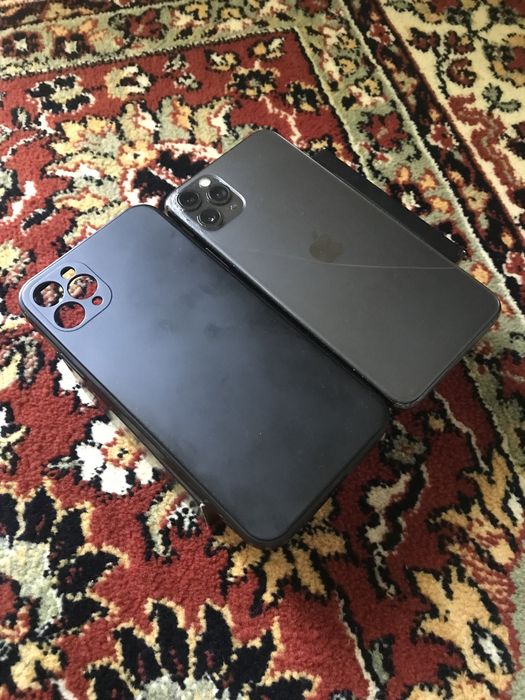Продам iPhone 11 Pro Max 256 гб