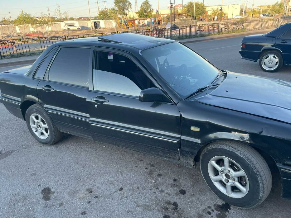 Продам Галант е33