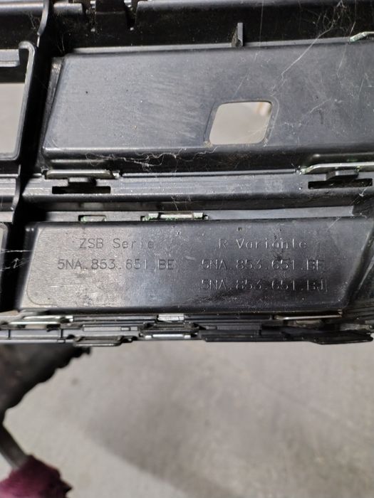 Grila radiator VW Tiguan Facelift R-line an 2021