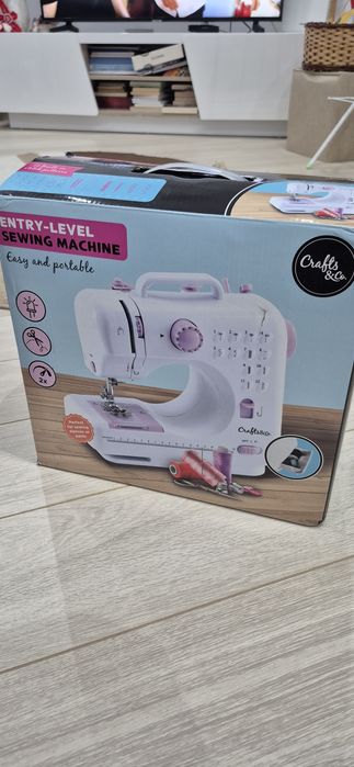 Мини шевна машина