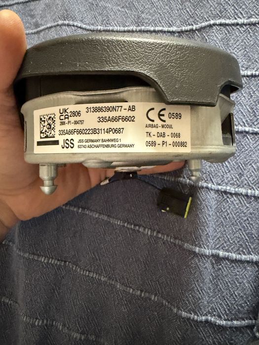 Volan BMW M Tesit /Plat cu Padele si piele Nappa , airbag Original  Seria F si E