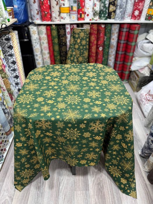 Новогодняя скатерть метражная