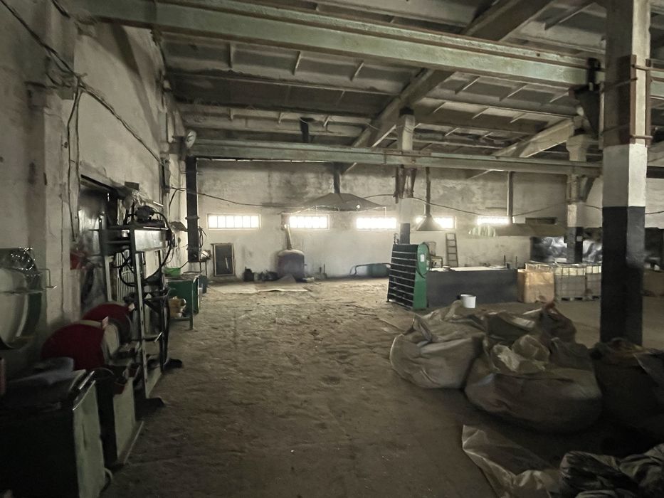 Продам базу в переметном