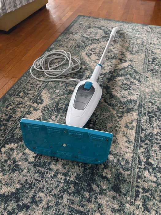 Mop cu aburi BLACK & DECKER FSM13E1-QS, 0.38l, 1300W, alb-verde