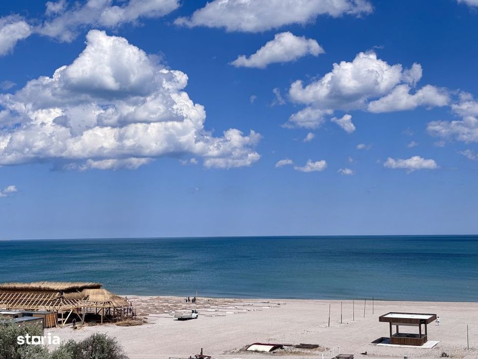 LOFT | Prima linie pe plaja cu vedere la Mare — fotografia 1