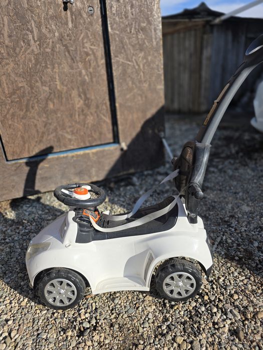 Детская машинка толокар