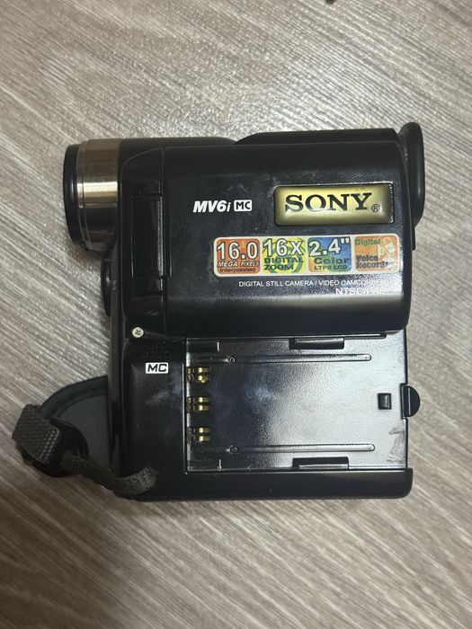 Видео камера sony