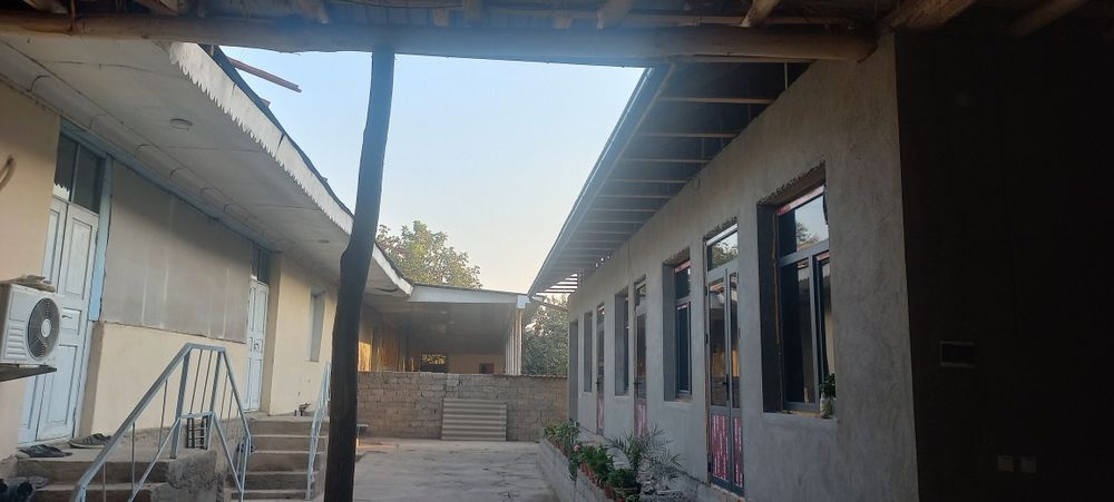 БИЗНЕС УЧУН ҚУЛАЙ ЖОЙ! Срочно сотилади!!!